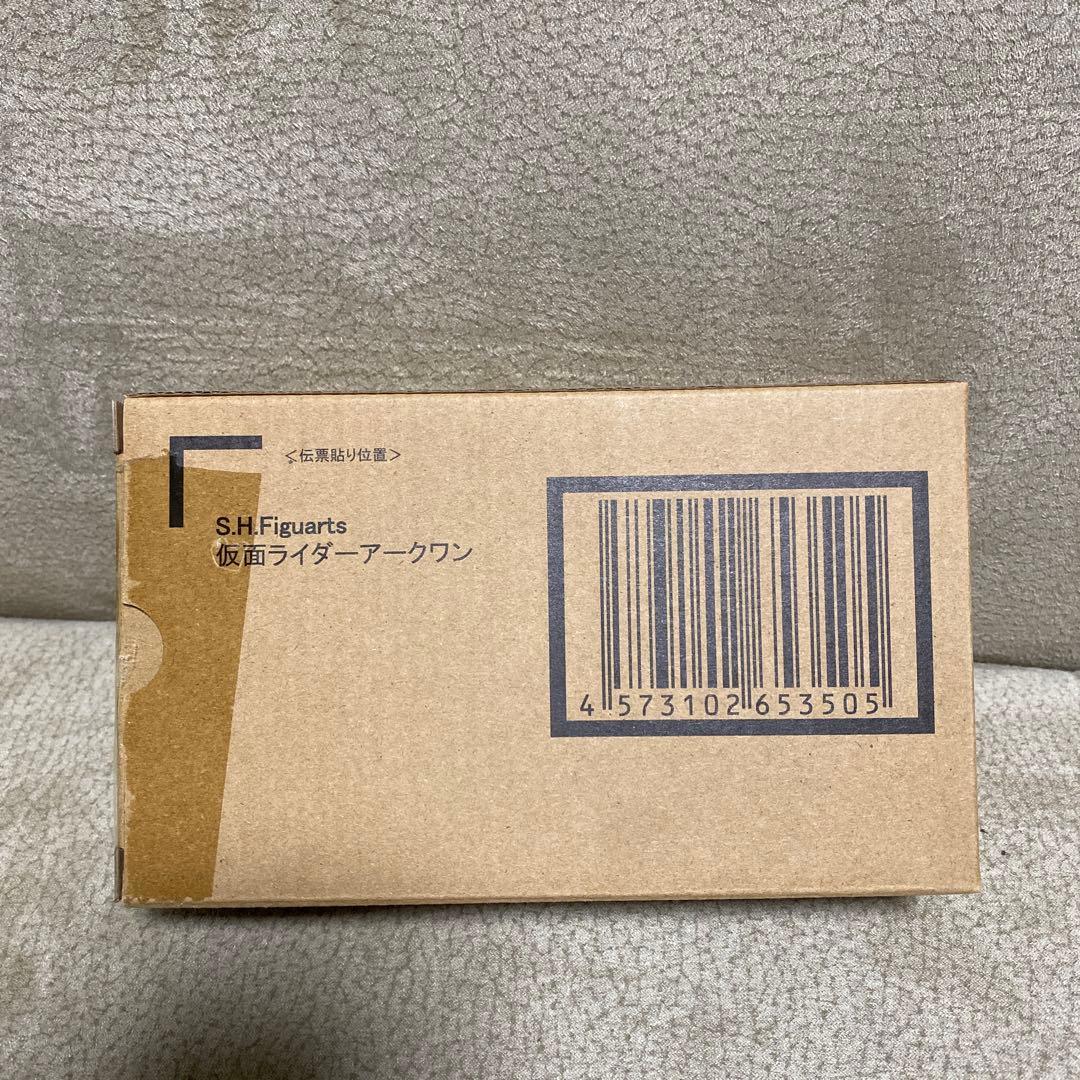 新品未開封SHFiguarts仮面ライダー　アークワン
