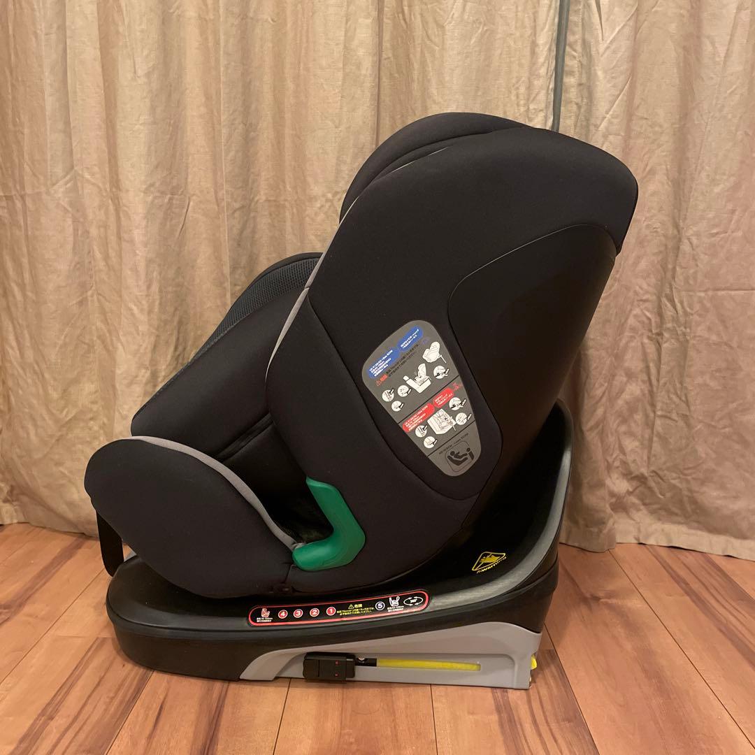 チャイルドシート ネビオ ターンピットF (Nebio TurnPit F)