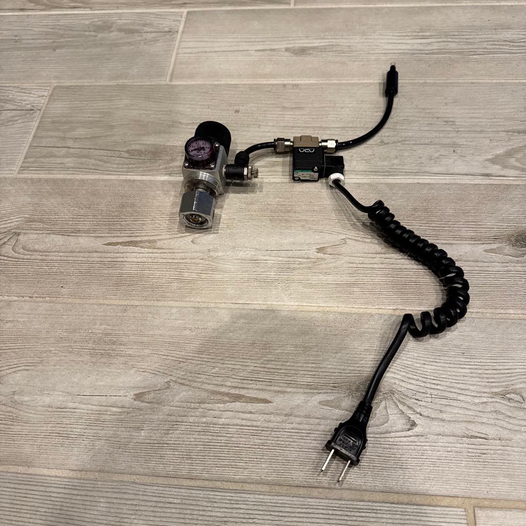 ADA水草水槽用 CO2レギュレーターと ADA 電磁弁 EL バルブセット