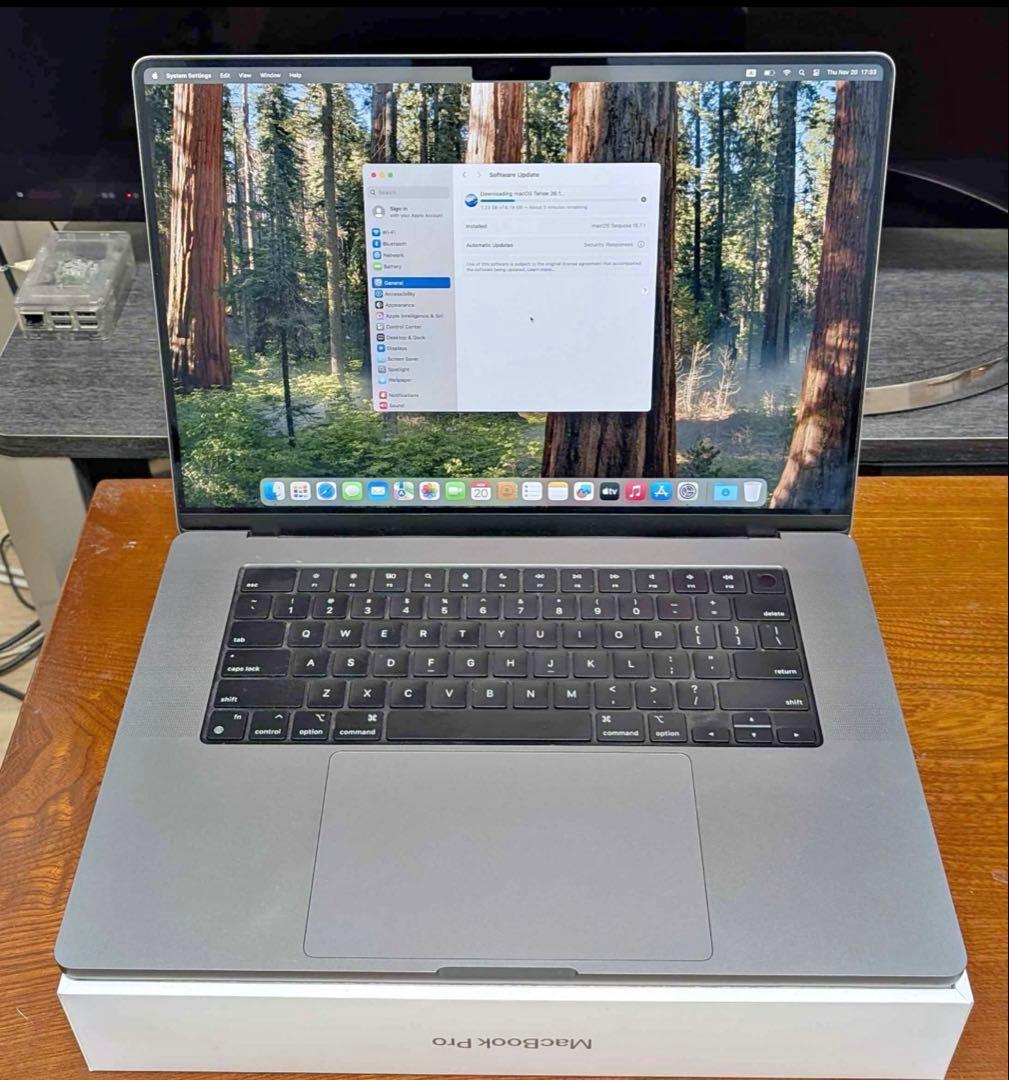 MacBook Pro 16インチ 2021 M1 / 32GB USキーボード