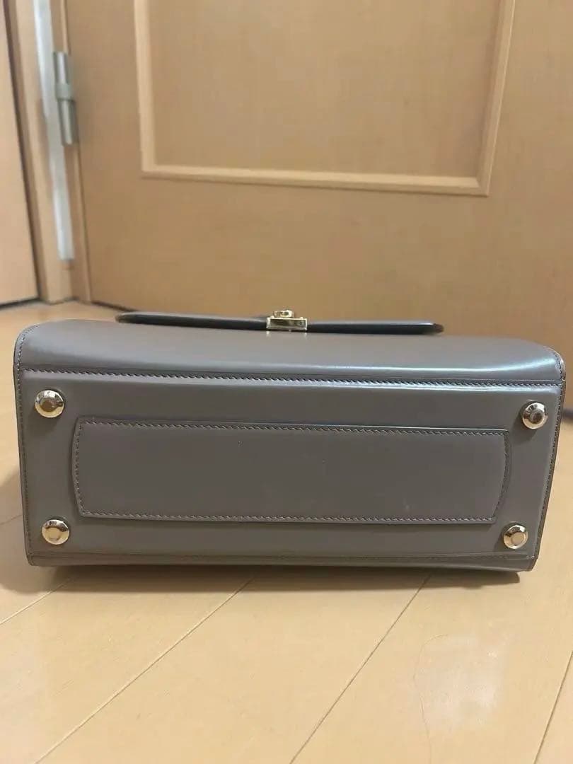 チャンミカ様【希少美品】Ferragamo Boxyz ラージ フェラガモ