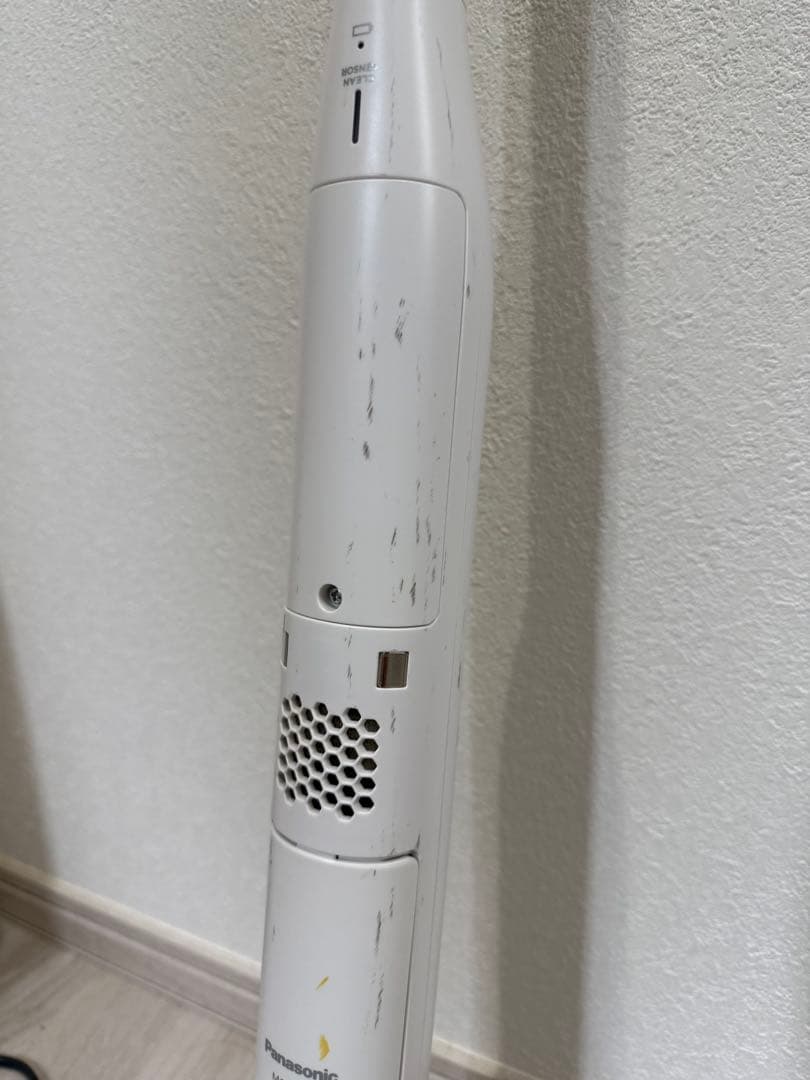 【新品フィルタ付】セパレート型スティック掃除機MC-NS10K