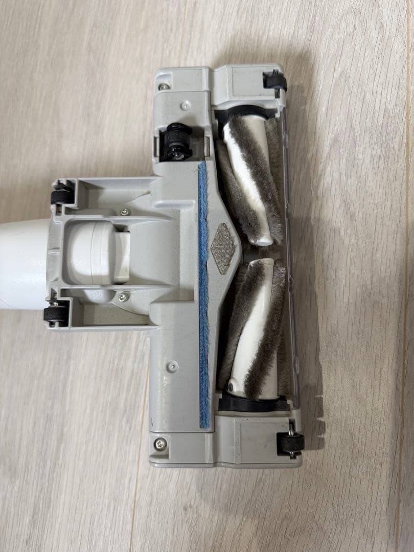 【新品フィルタ付】セパレート型スティック掃除機MC-NS10K