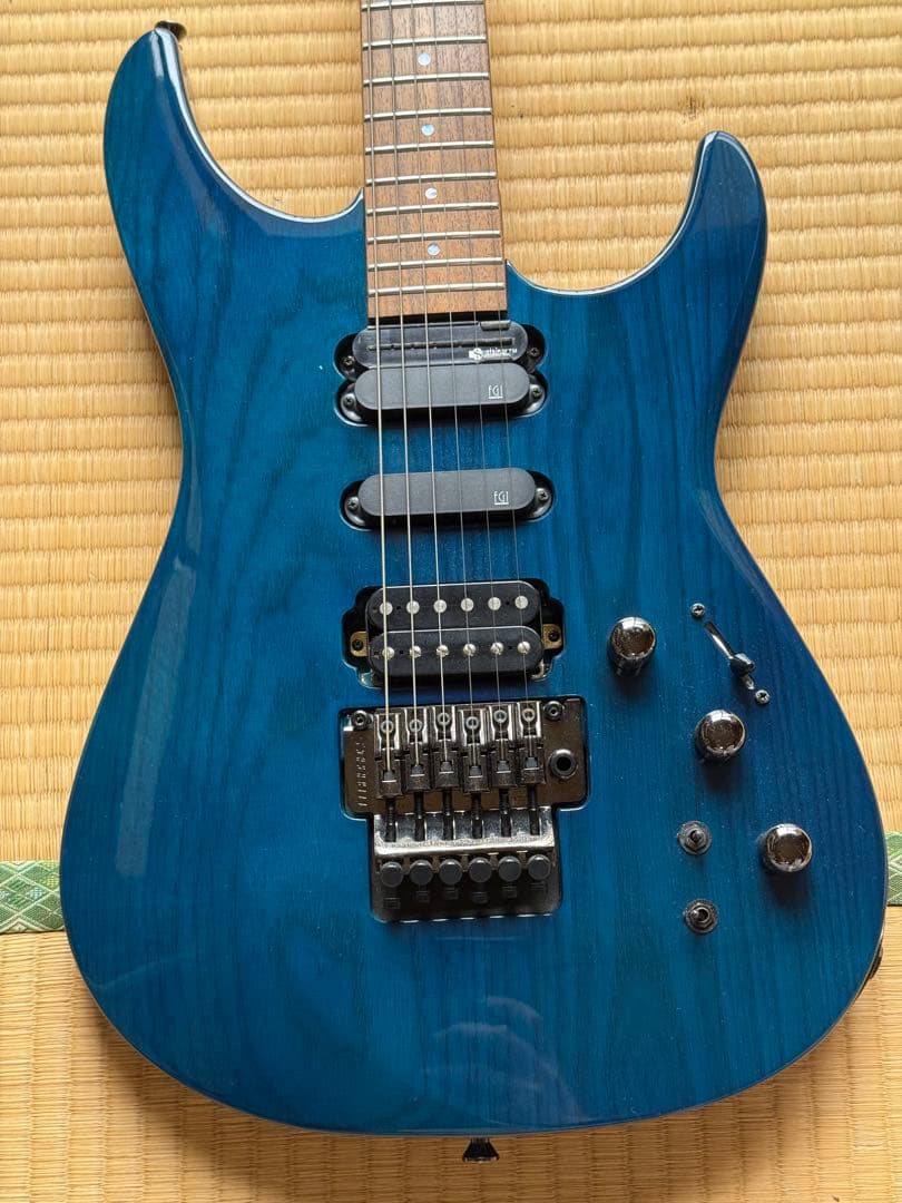 FERNANDES FR-85 サスティナー　完動品　ミントコンディション