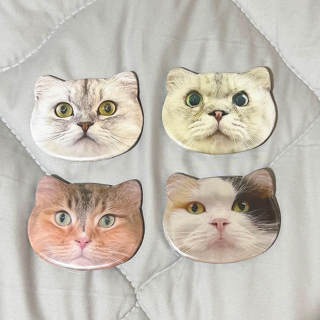 猫カフェmocha モカにゃんず猫型缶バッジ 池袋東口店