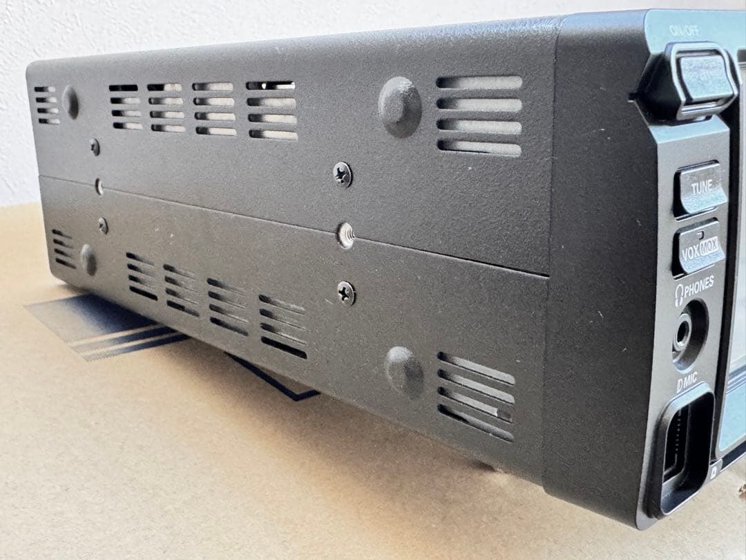 保証期間　八重洲無線　FTDX10 M HF/50MHz トランシーバー　50W