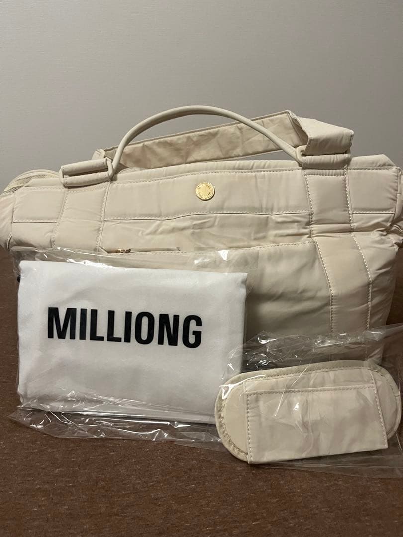 million キャリーバッグ