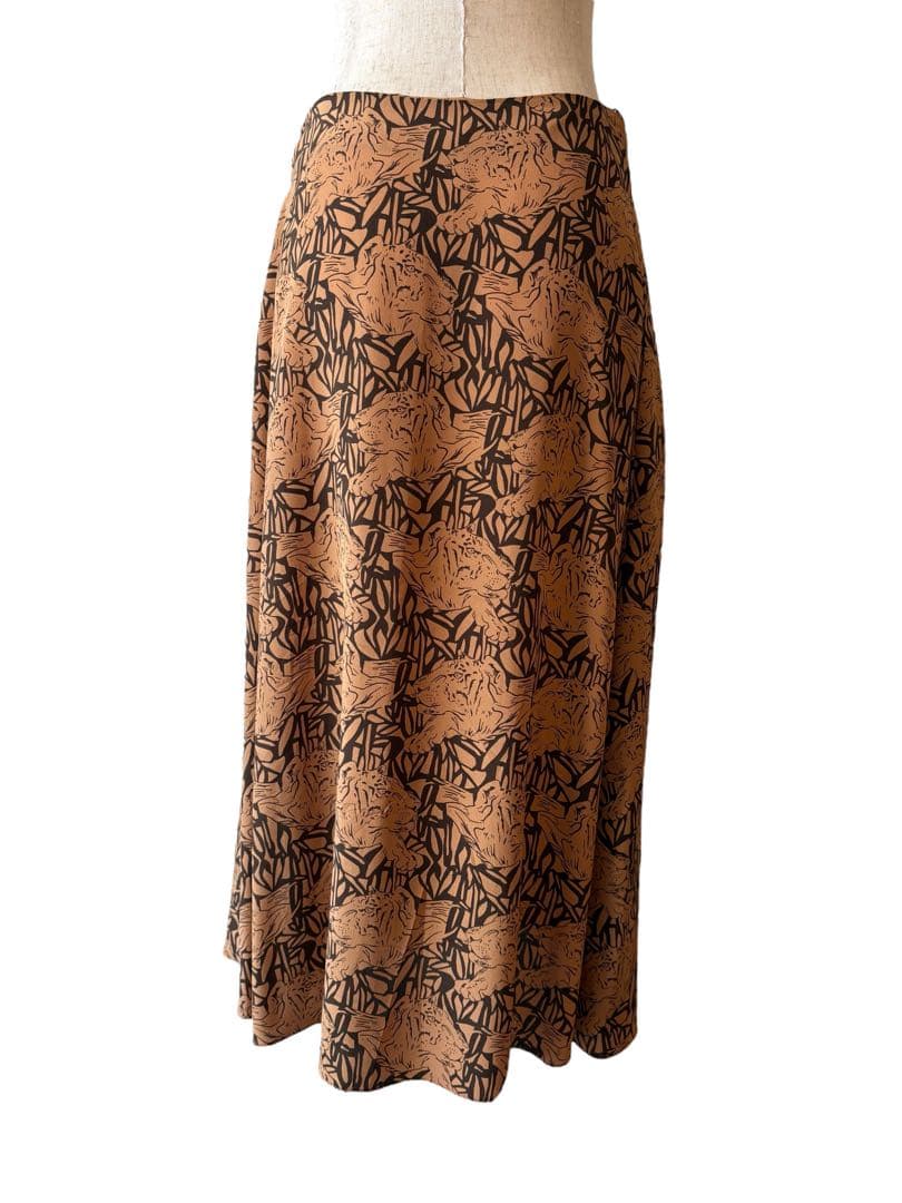 セリーヌ　シルクフレアースカート　36