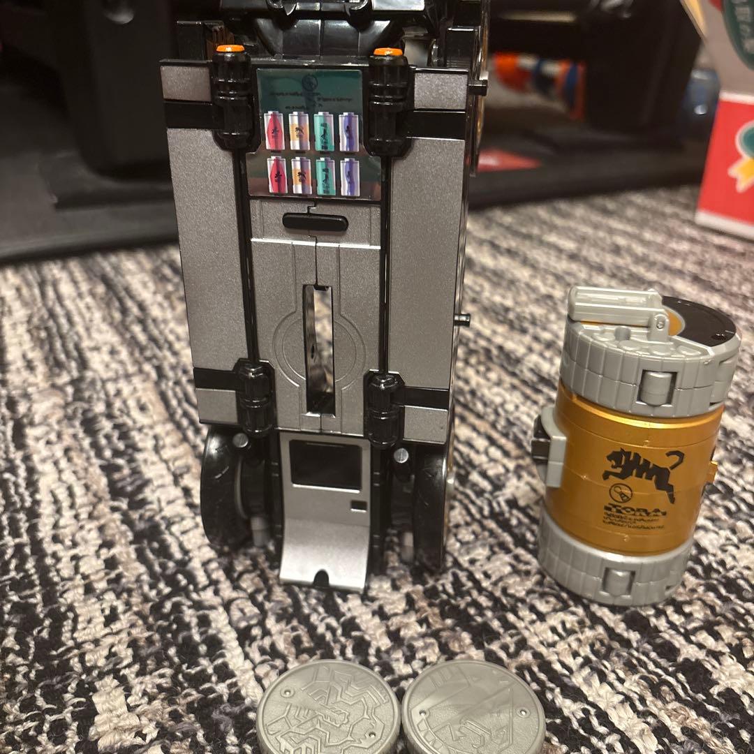 仮面ライダー オーズ　バイク　DXトライドペンダー　タコ、タカ、ウナギ、バッタ缶