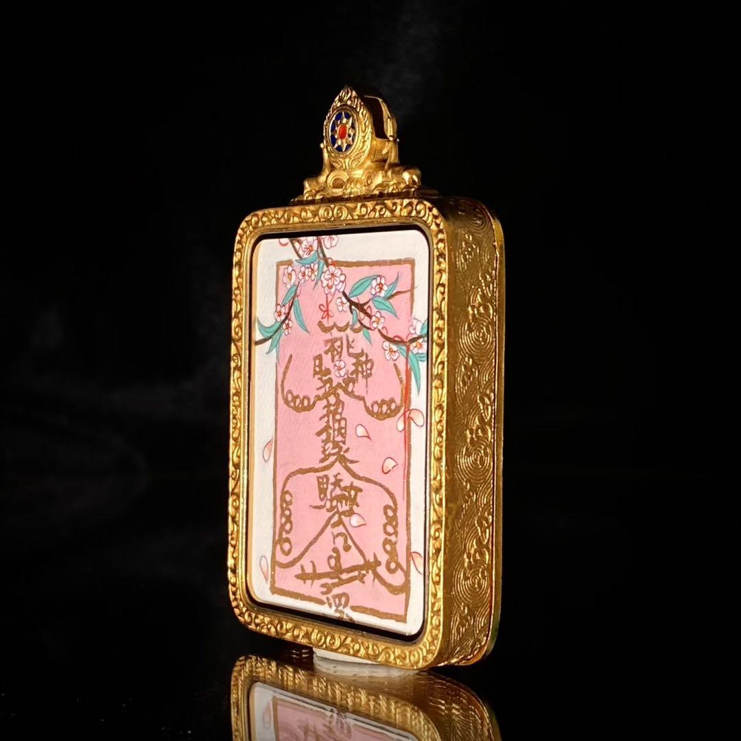 桃花符 金色装飾品 ハヌマーン降臨　プラクルアン　無敵と富　繁栄