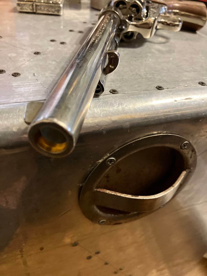 コクサイリボルバーモデルガン