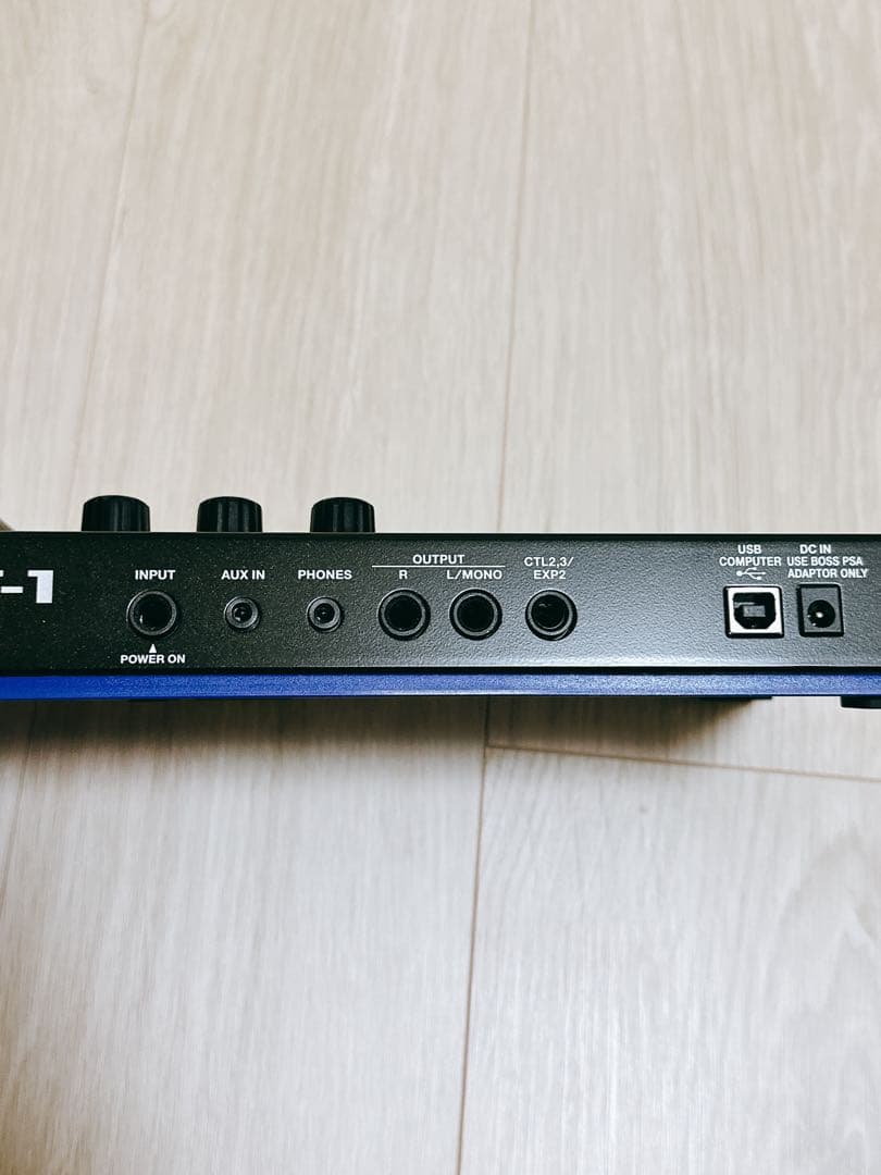 【純正アダプタ付】BOSS GT-1 マルチエフェクター　GT-1の教科書付