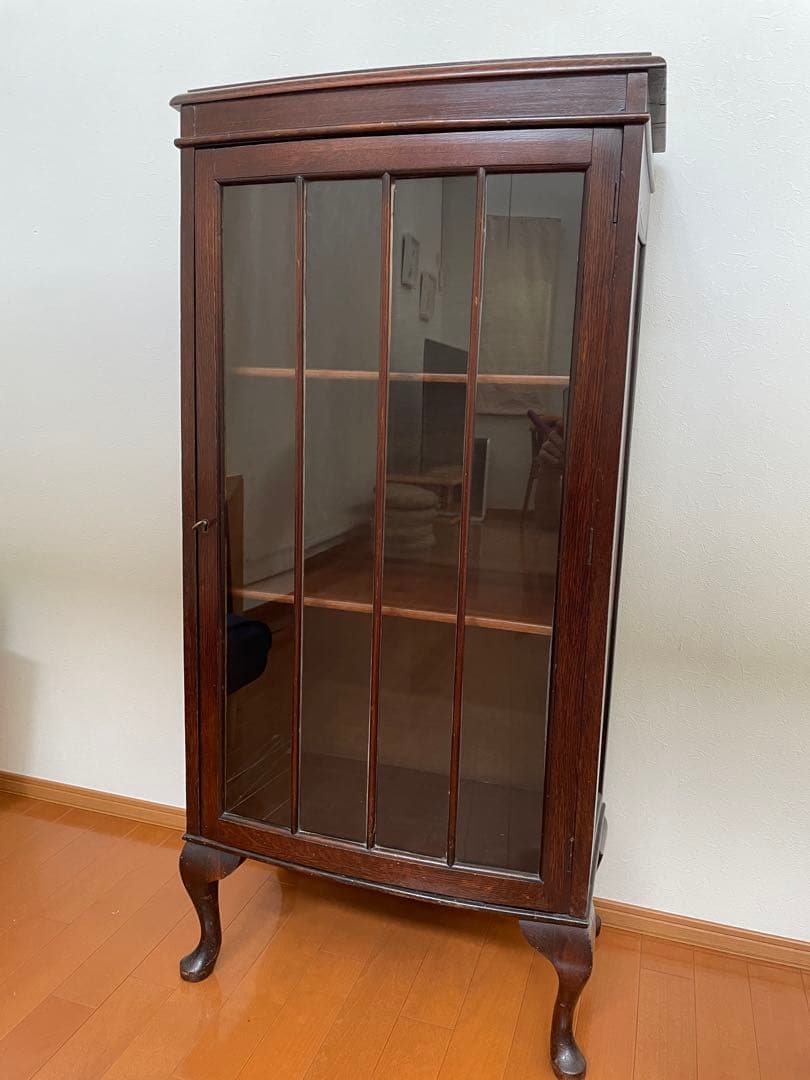 イギリスアンティーク家具　 ガラスキャビネット