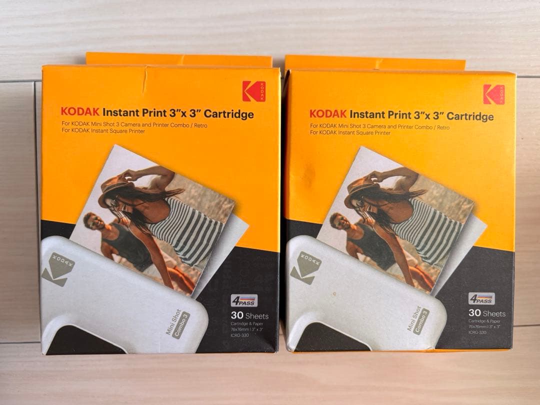 「新品」Kodak C300R インスタントカメラ 2個カートリッジ付き