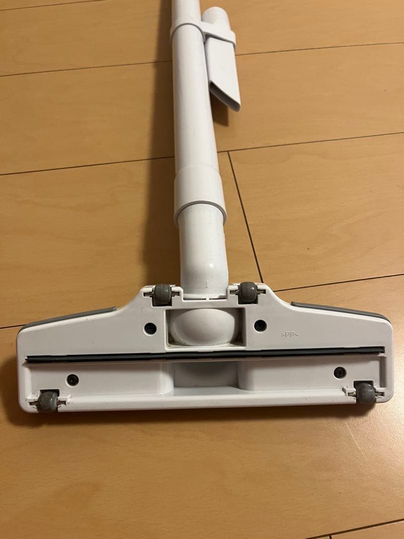 Makita 充電式クリーナー　CL107FD