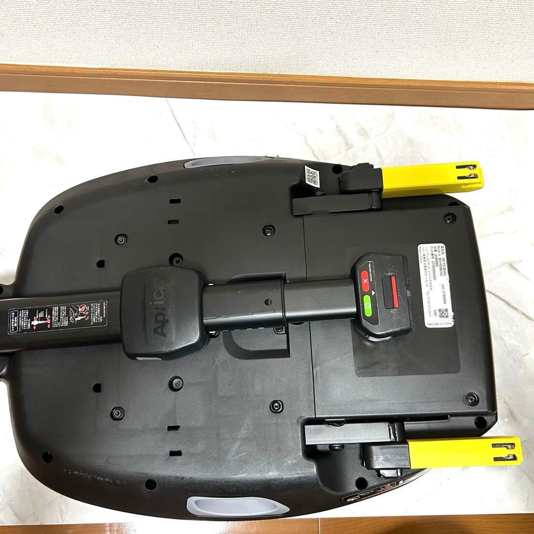 アップリカApricaチャイルドシート クルリラビッテエックス ブラックR129