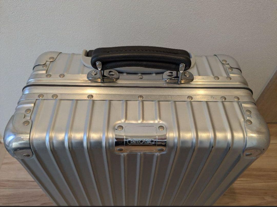 RIMOWA リモワ クラシックフライト 33L 4輪 機内持込可