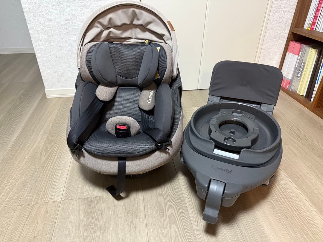 Combiコンビ THE S ISOFIX固定 新生児対応 回転式 セパレート可