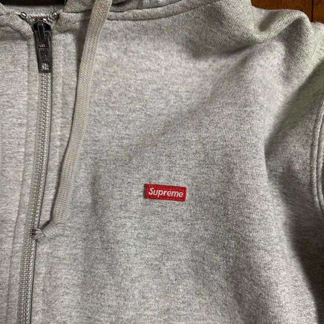 【Mサイズ】シュプリームsupremeスモールボックスロゴ　ジップパーカー
