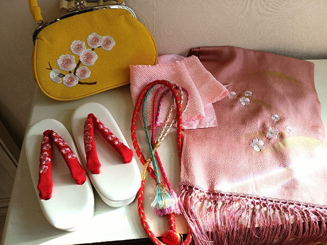 正絹クリーム色着物とイエロー系薔薇の花作り帯セット