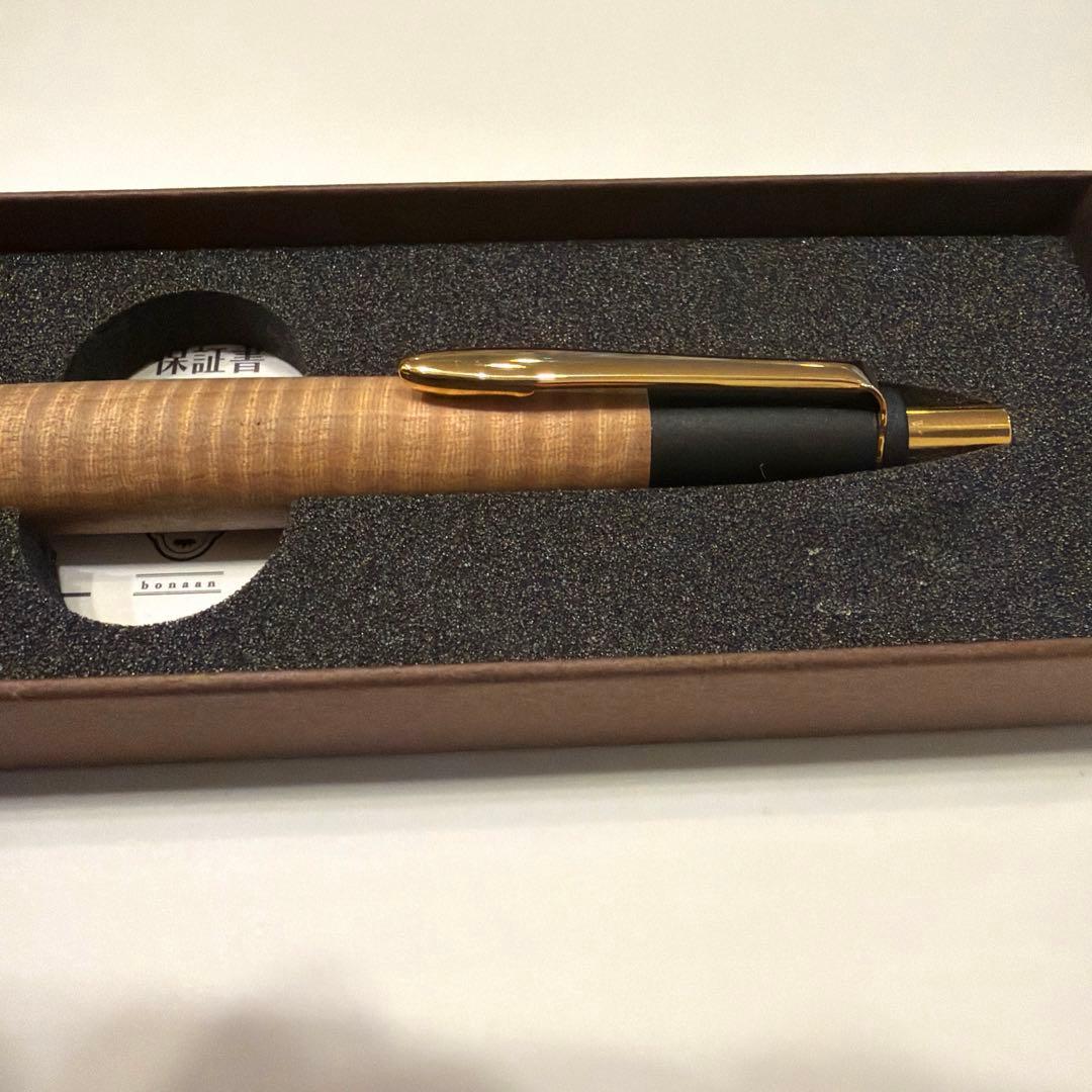 ボナンペン　栃縮杢