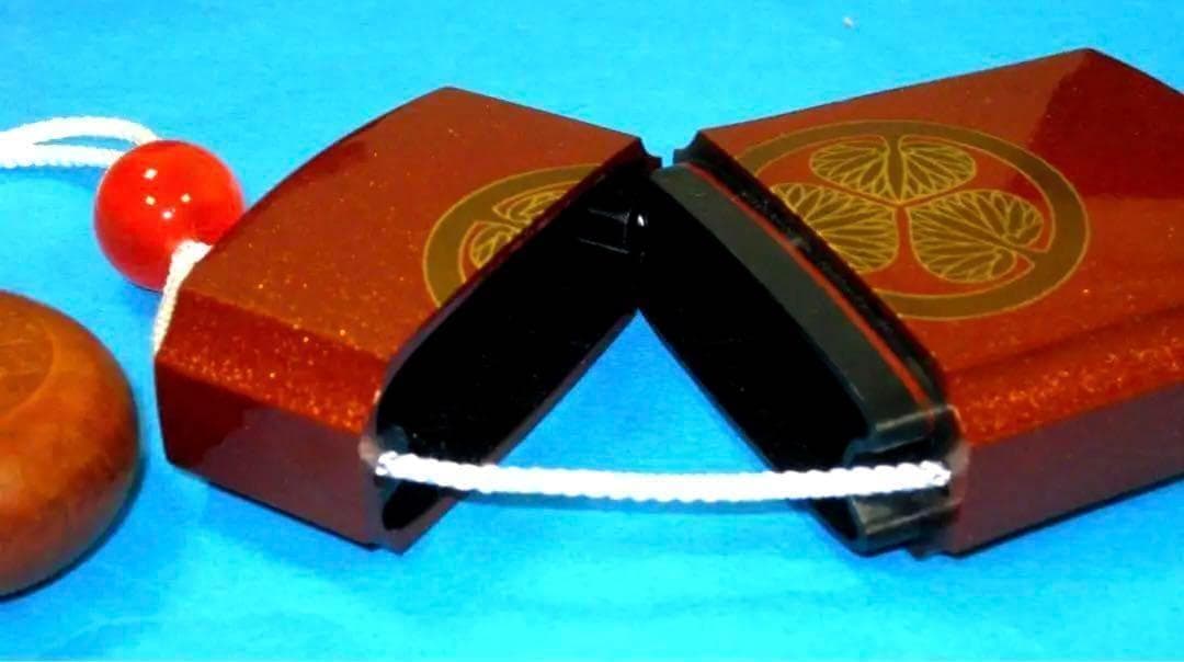 德川　三つ葉葵　印籠　水戸黄門