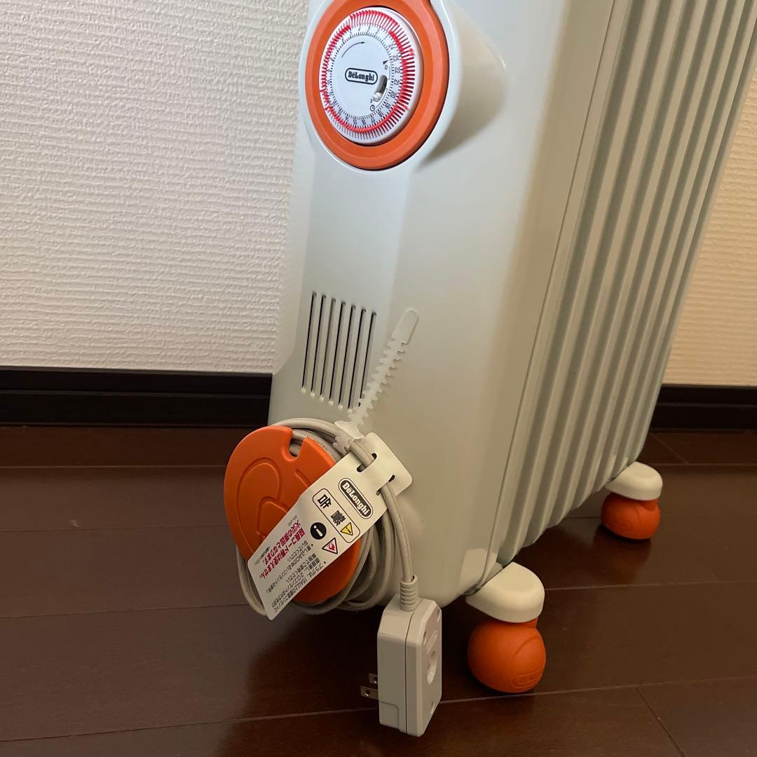 デロンギ オイルヒーター JR0812 オレンジ 美品 トップハンガー説明書有
