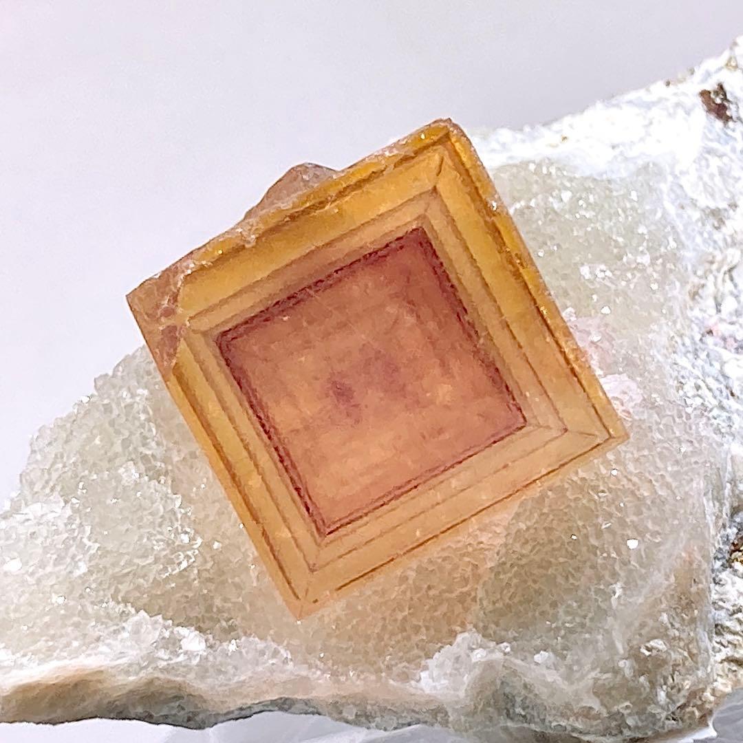 ゆ*り様 『美ゾーニング』　フローライト　蛍石　原石　鉱物標本　天然石　22