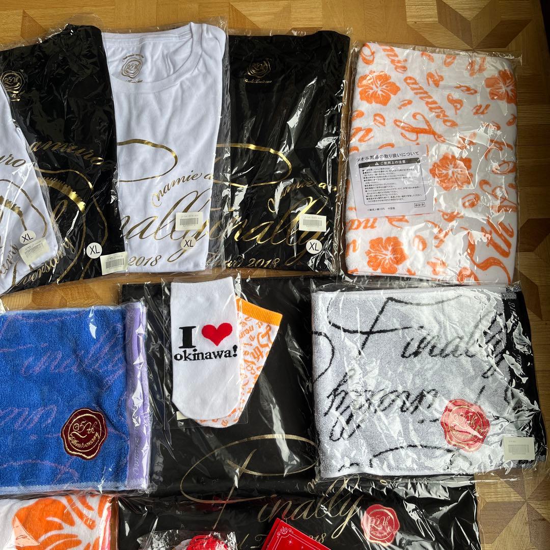 安室奈美恵　ライブグッズ