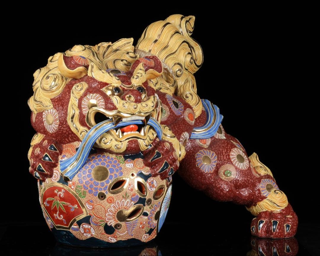 【特大九谷焼】玉乗獅子狛犬 九谷銘 金彩色絵 縁起物 開運 高さ48cm 蛇皮付