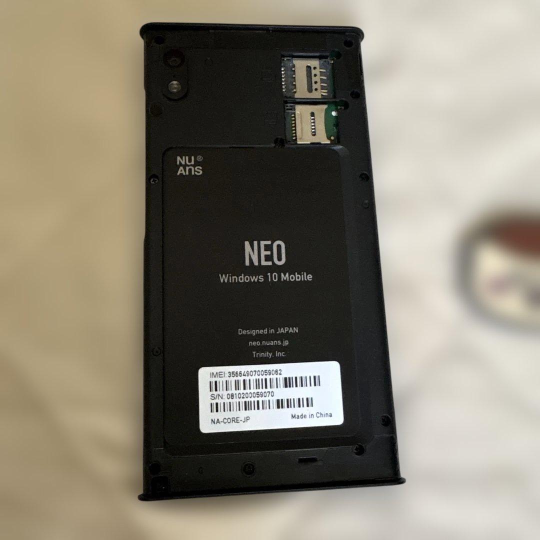 NuAns NEO　WindowsPhon