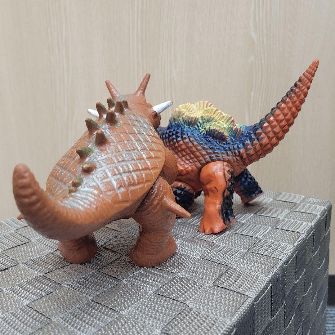 ブルマァク 核怪獣ギラドラス冷凍怪獣バルゴン 当時物 激レア ソフビ セット出品