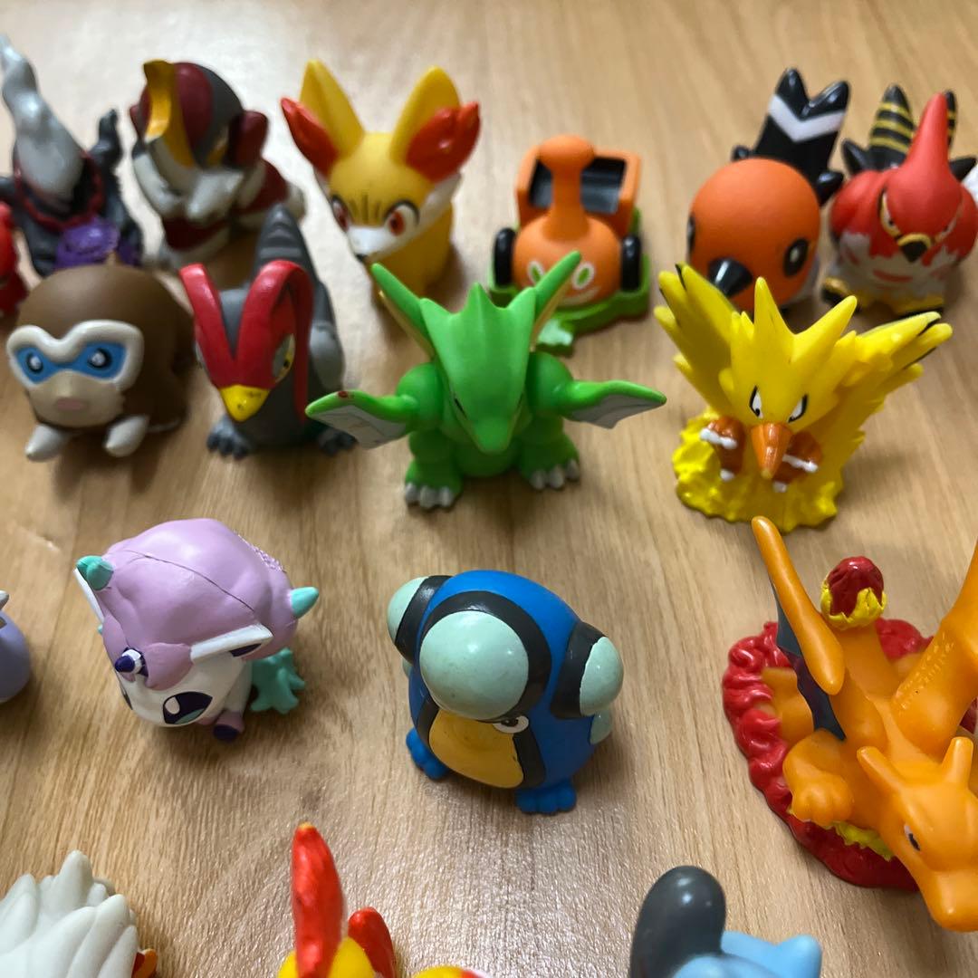 ポケモン 指人形　ポケモンキッズ　まとめ売り　フィギア　ソフビ　たくさん