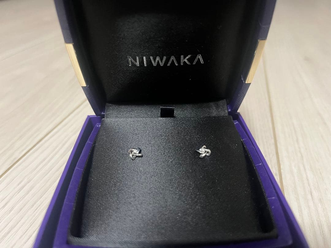 NIWAKA 750WG /White Gold ダイヤ KANO ピアス