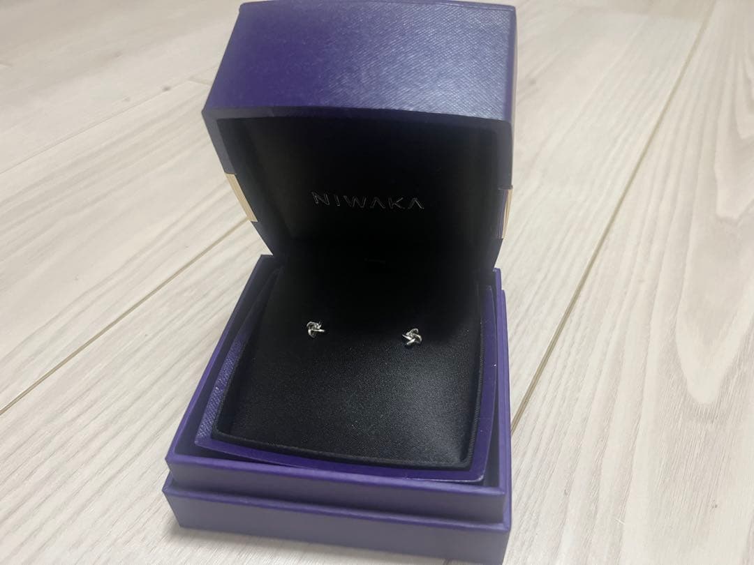 NIWAKA 750WG /White Gold ダイヤ KANO ピアス