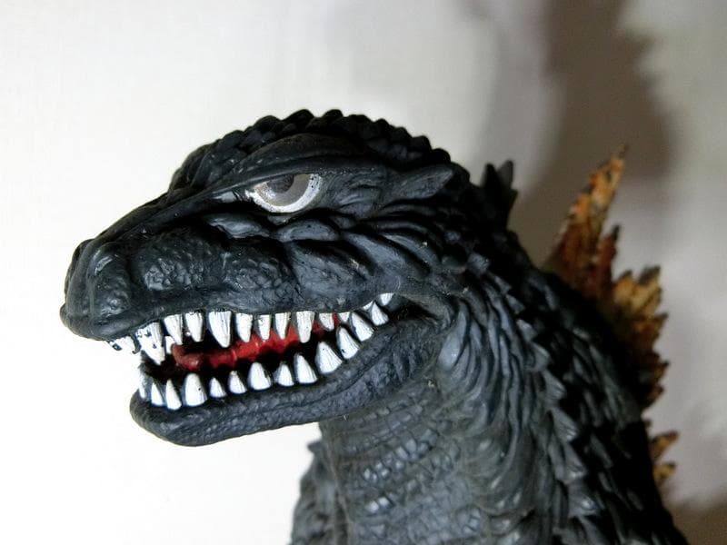 ゴジラ フィギュア 苔 溶岩プレート 台座 横49×高さ39cm 制作品