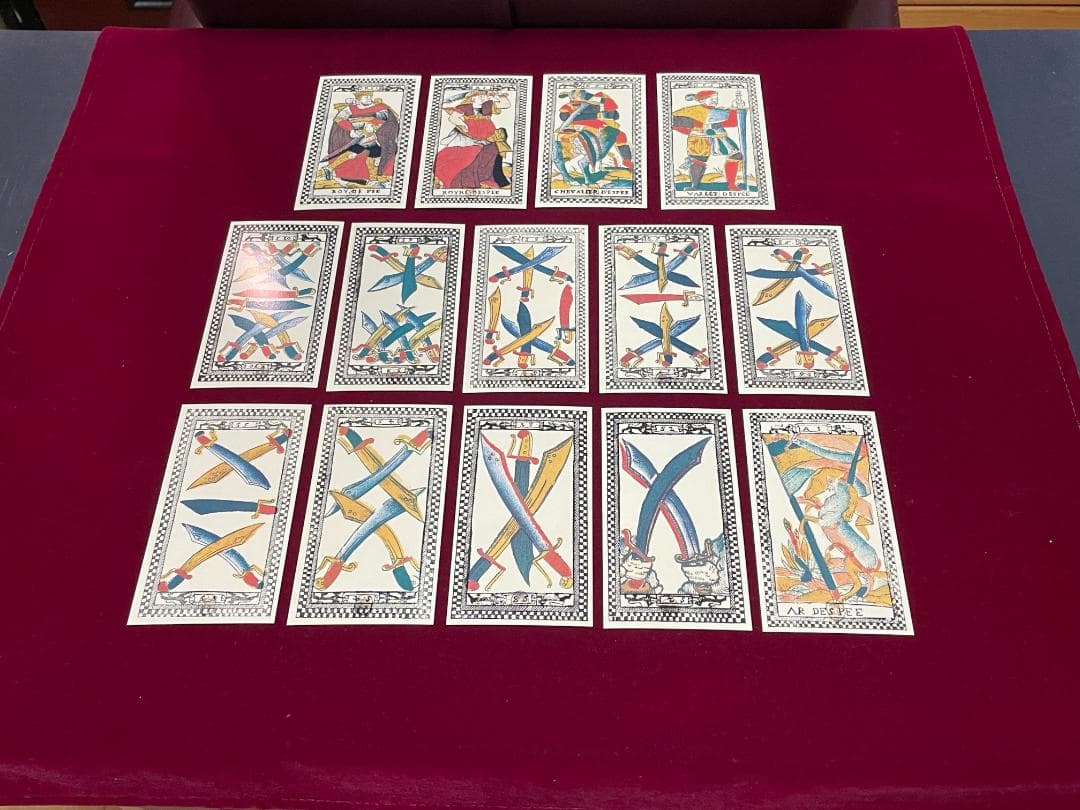 トランプ TAROT DE PARIS