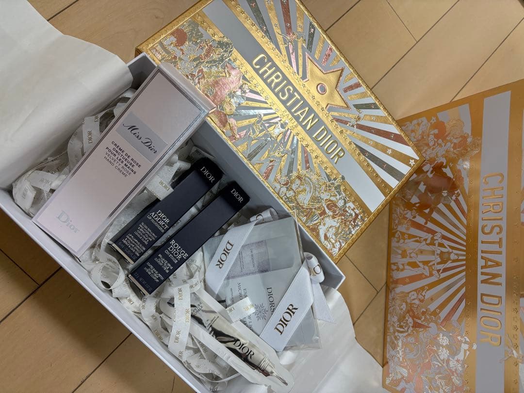 ミスディオール2025ホリデー ギフトセットハンドクリームリップグロス口紅