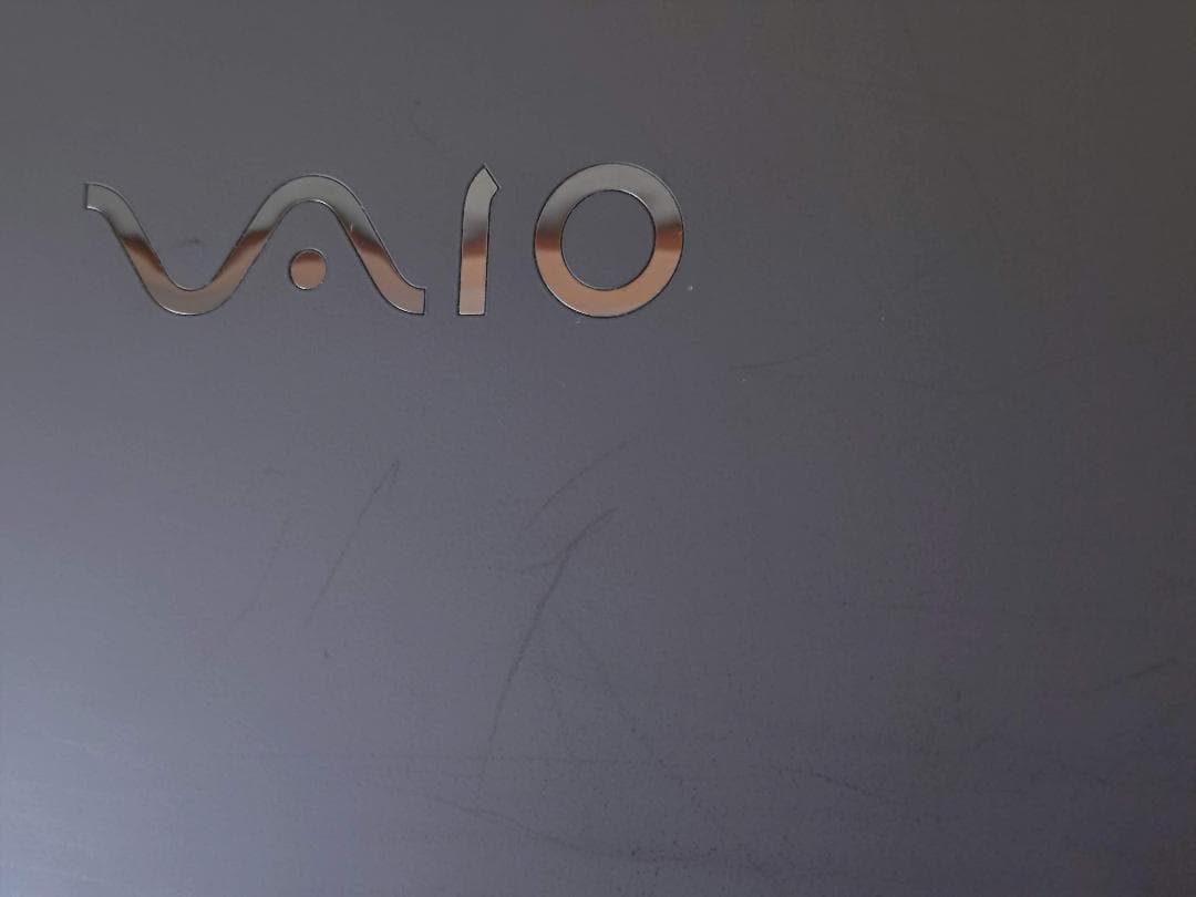 VAIO S13 第8世代Core i7、16GB、512GB