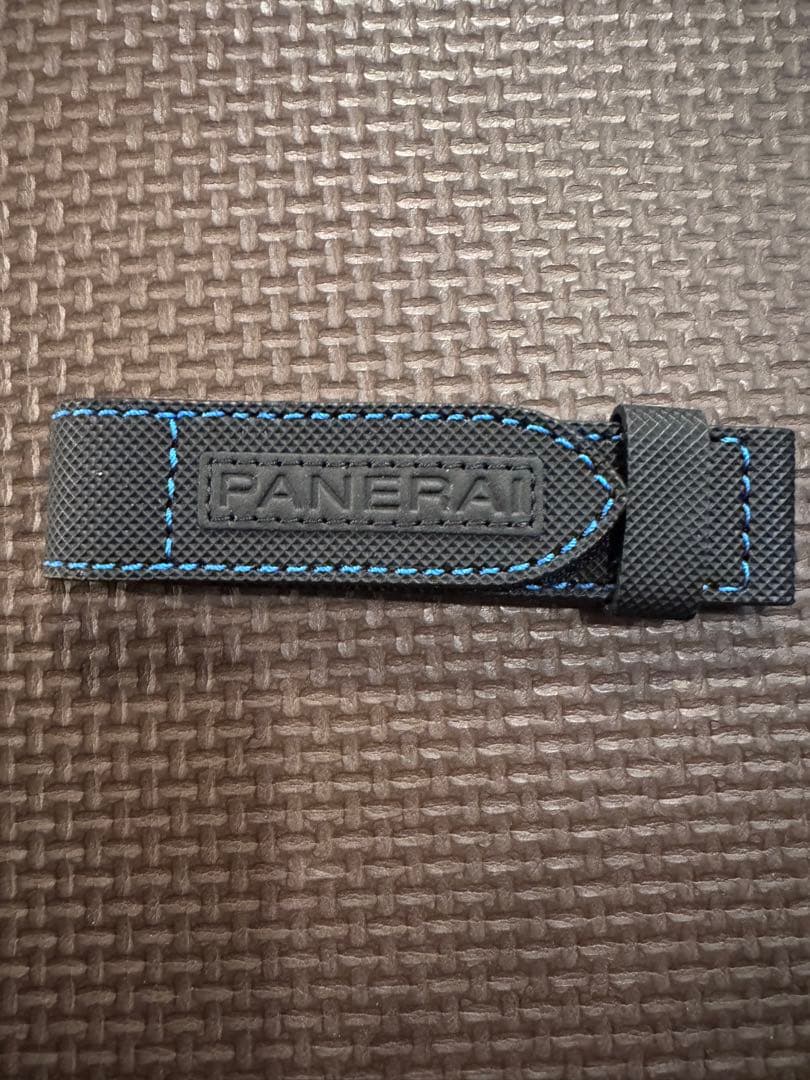 PANERAI サブマーシブル42mm用、ラグ幅22mm 付属ベルト　未使用