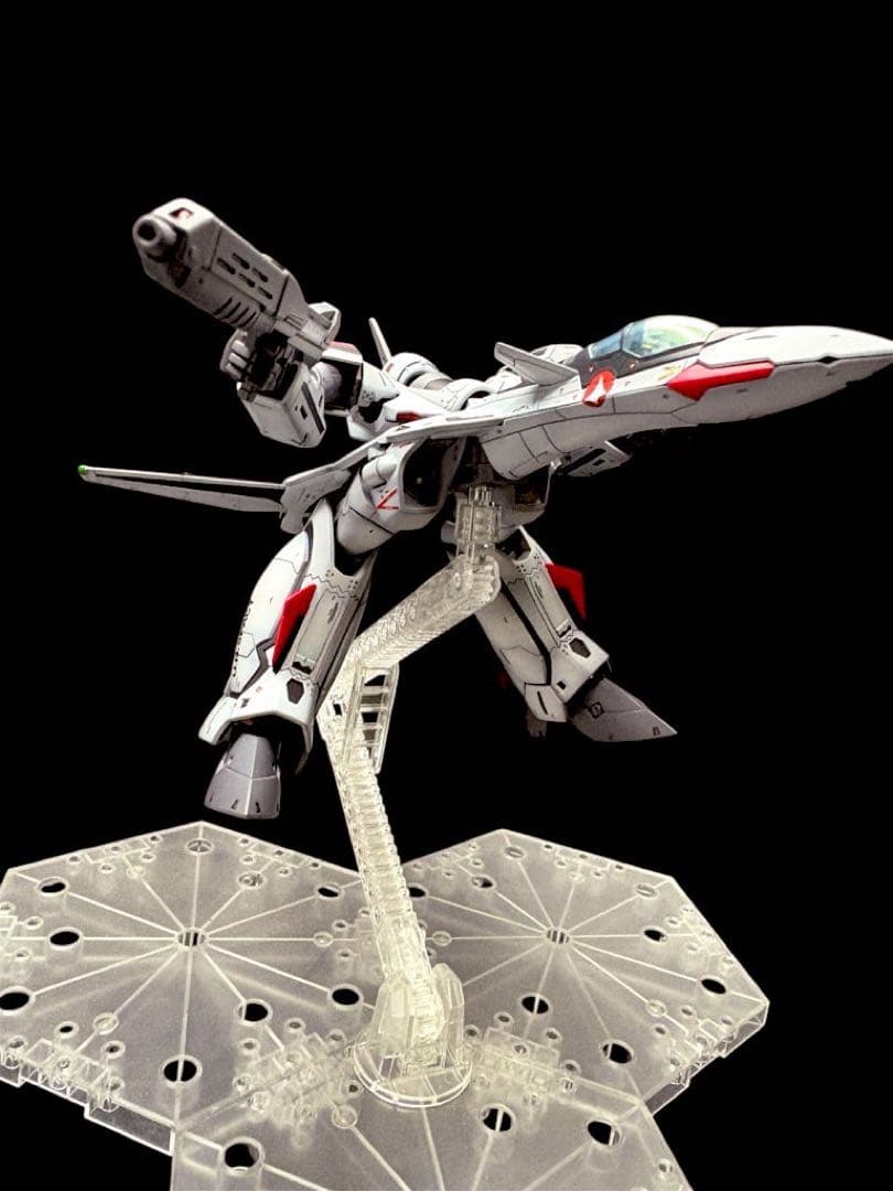 HG 1/100 YF-19 全塗装完成品