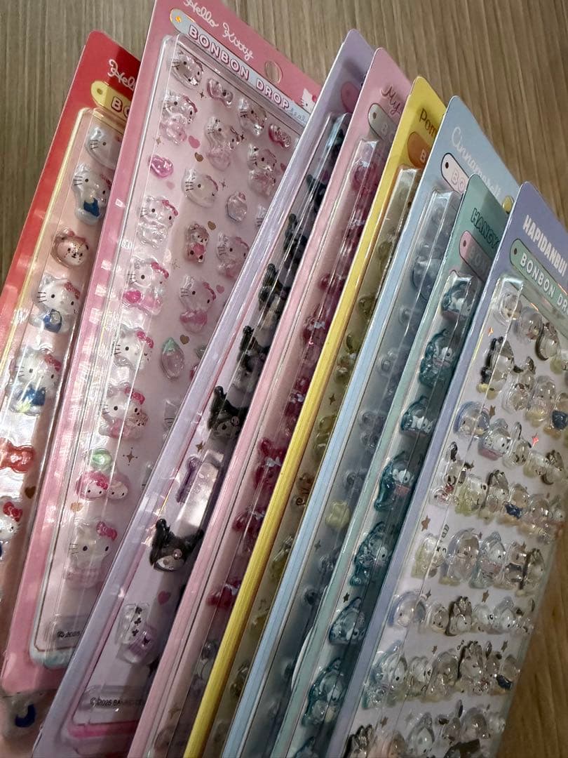 サンリオボンボンドロップシールミニ　正規品　miniサンリオ　8種類