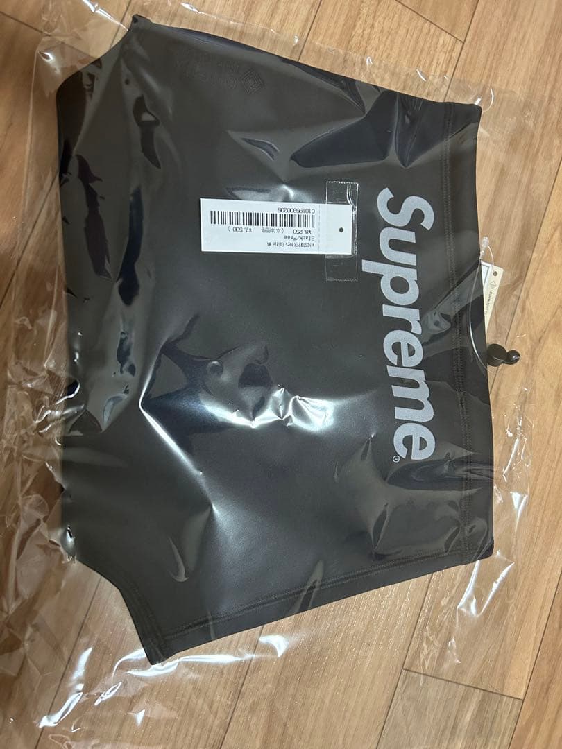 シュプリーム ウインドストッパー ネック ゲイター \"ブラック\"