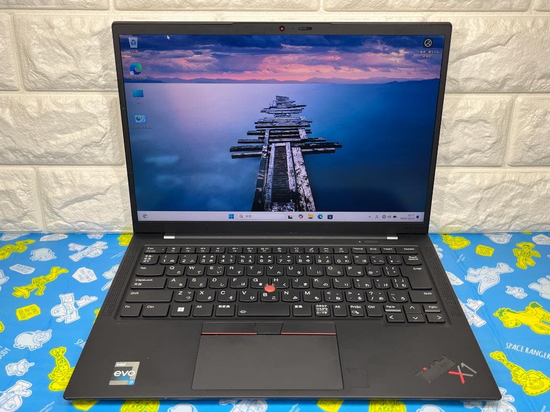 レノボ X1 Carbon 10th i7-1255U 16GB 512GB