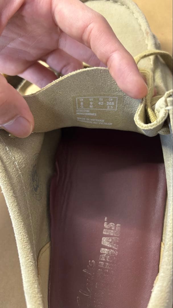 靴 Clarks wallabee