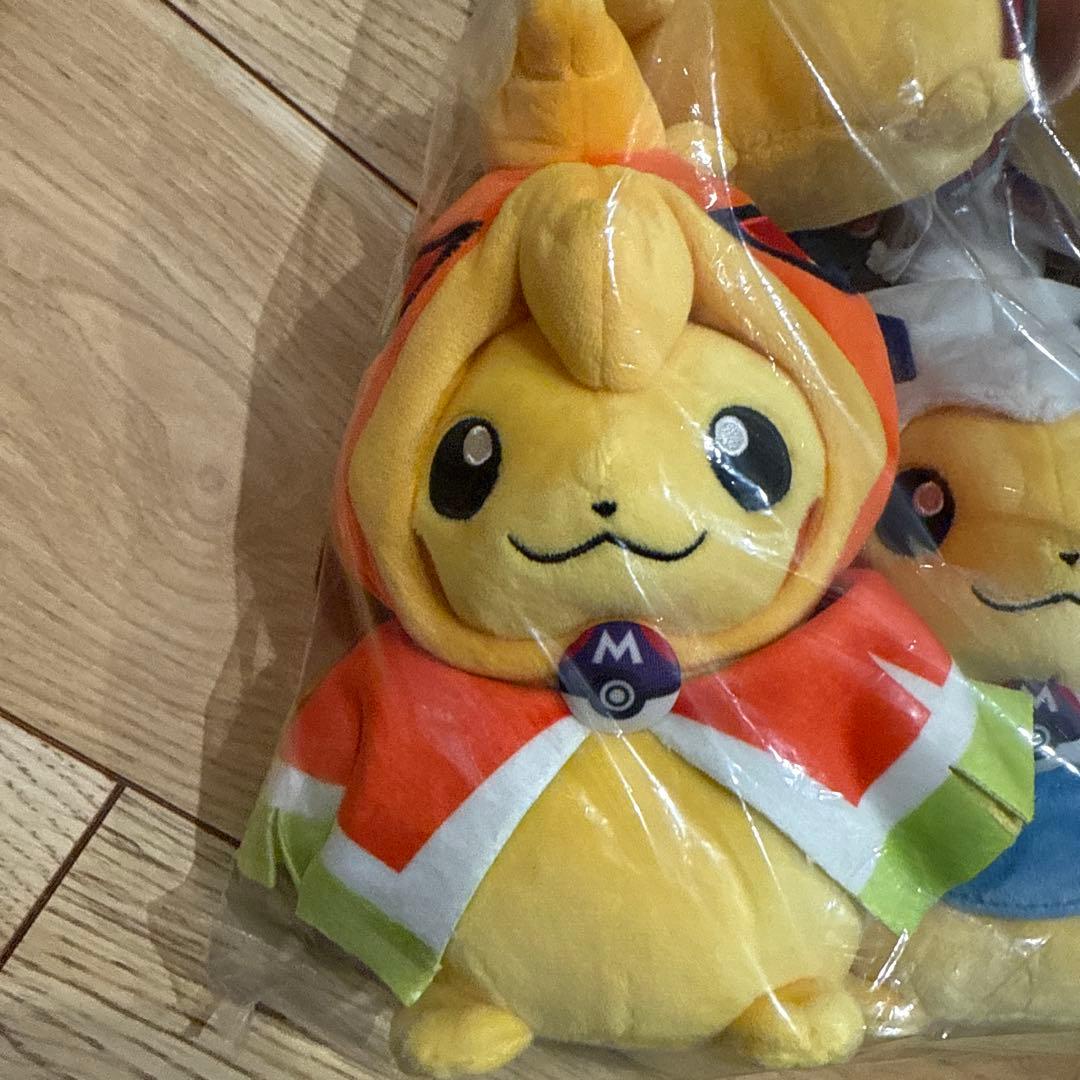 ピカチュウ ぬいぐるみ　6体