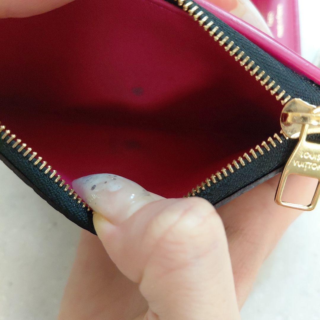 LOUIS VUITTON 　カプシーヌ　財布