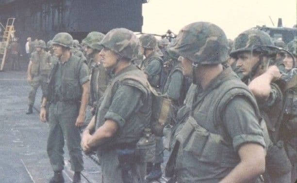 アメリカ軍実物 M2スチールヘルメット