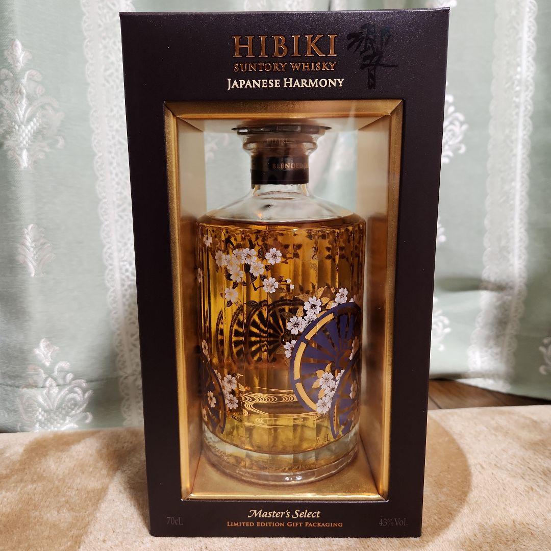 サントリー 響 ジャパニーズハーモニー マスターズセレクト 意匠