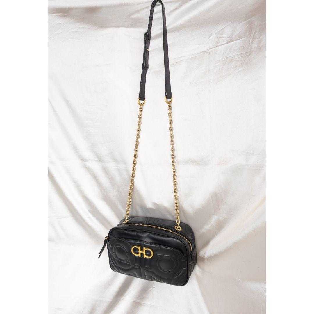 未使用級✨ フェラガモ ダブルガンチーニ キルティング ショルダーバッグ